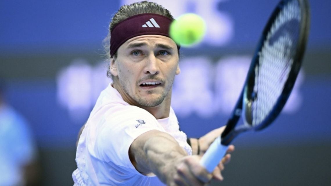 Zverev pasó la primera en Shanghái y le puso el pecho a los cinco sets: dejémoslos como están
