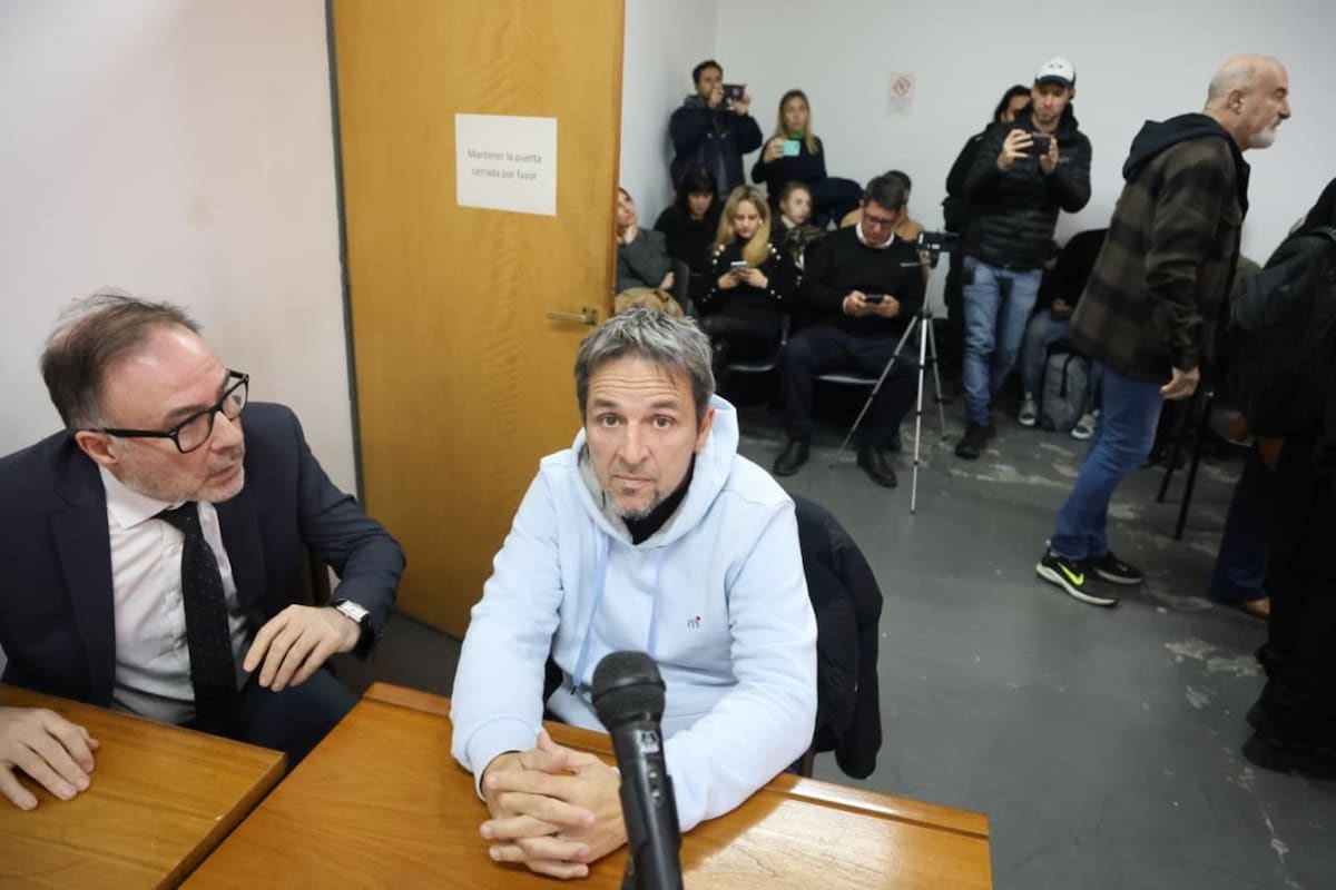 La defensa de Contardi llevó la condena por abuso sexual a la puerta de la Suprema Corte bonaerense