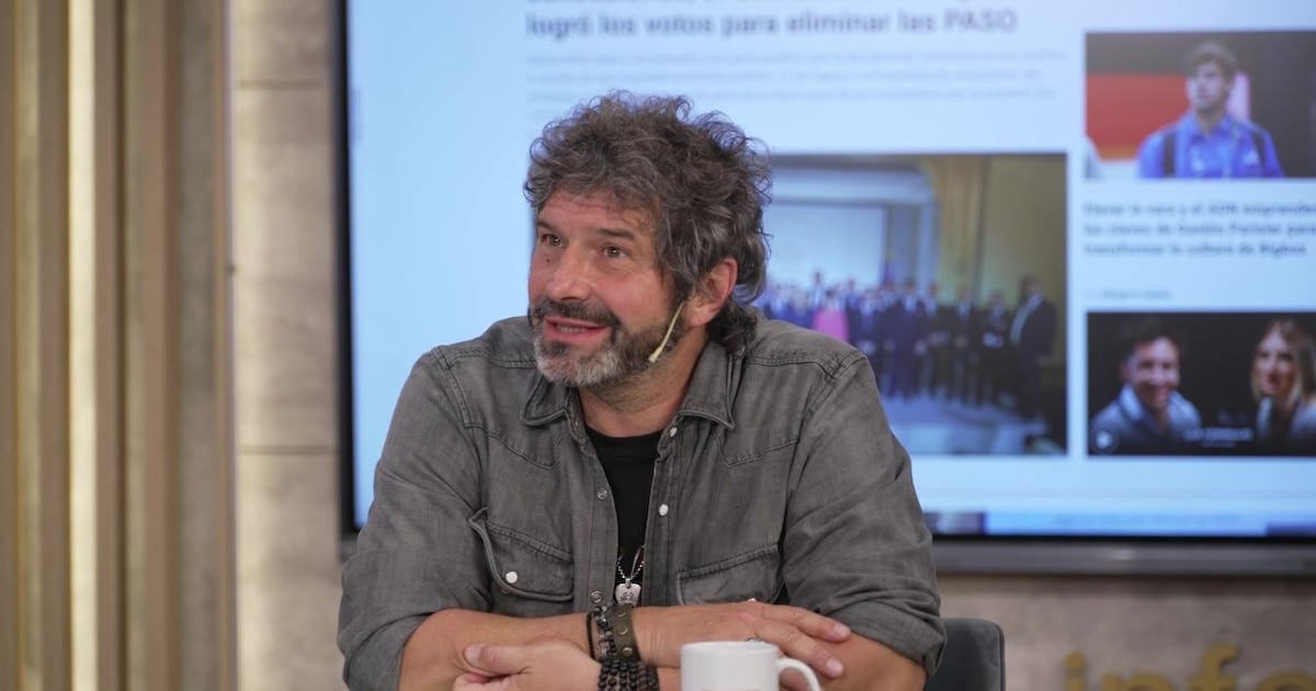 Iván Noble rescata del cajón esas canciones que el público nunca terminó de soltar
