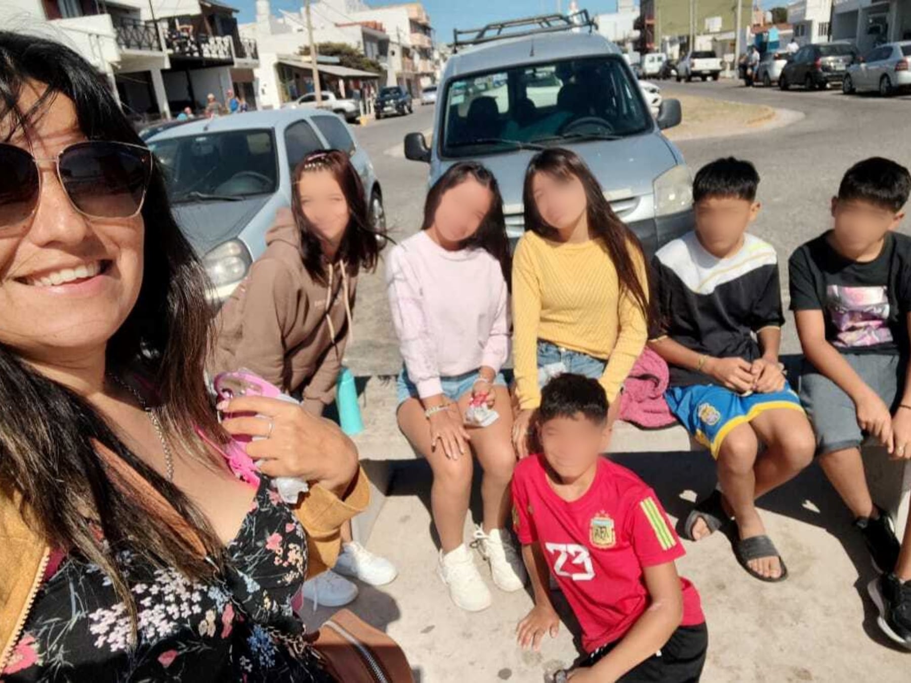 Una mamá de Boedo que fue por seis y terminó siendo madre de siete