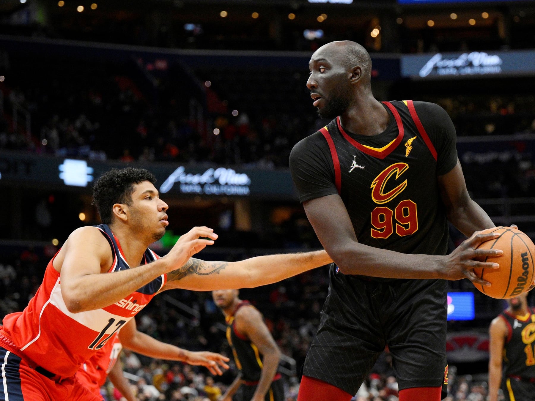 Fall vuelve a la NBA y los Sixers le abren la puerta (por ahora, solo entre paréntesis)
