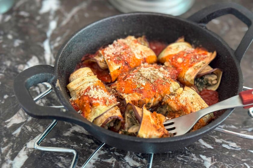 Berenjena en rollitos: una receta vegetal que se arma en menos de treinta minutos
