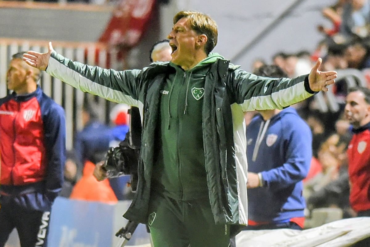 El VAR se llevó elmittero de Sarmiento en Junín