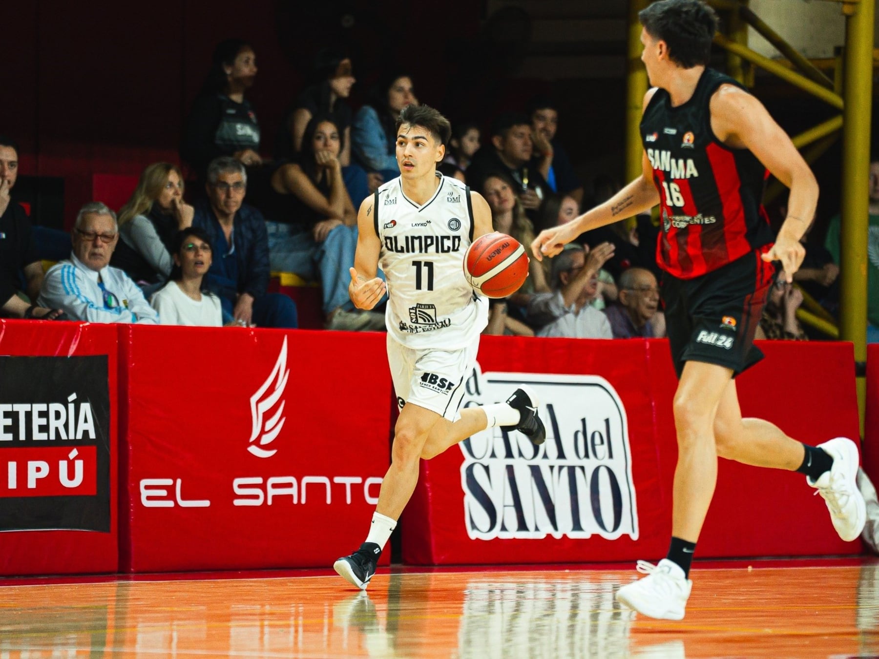 Olímpico pasó por encima de San Martín en Corrientes y sigue de racha: tercer festejo al hilo en la Liga