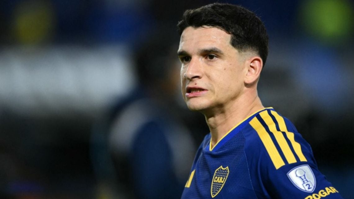 Boca llega a Avellaneda con un lateral en pausa y la tabla todavía pendiente