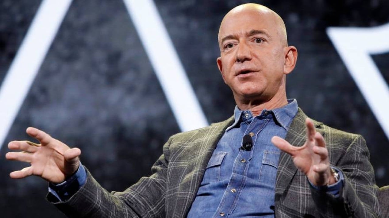 Bezos apuesta a una semana de tres días: la clave estará en los salarios